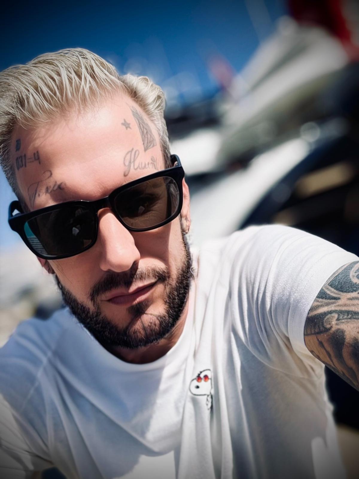 Jörg Hansen Reality Star Creator und Tortenwerfer